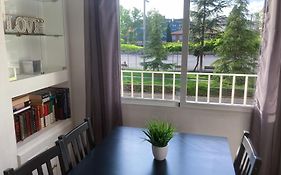 Luninoso y práctico apartamento en el centro con amplio parking incluido